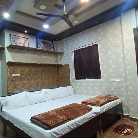 Mangaldeep Guest House Ujjain Esterno foto